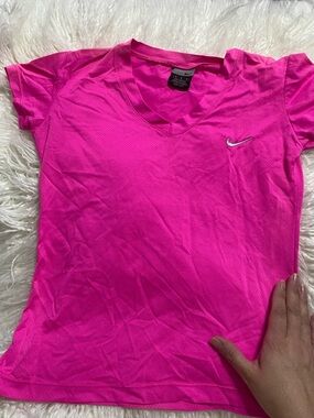 Nike Women's Hot Pink V-Neck Short Sleeve Athletic Tee